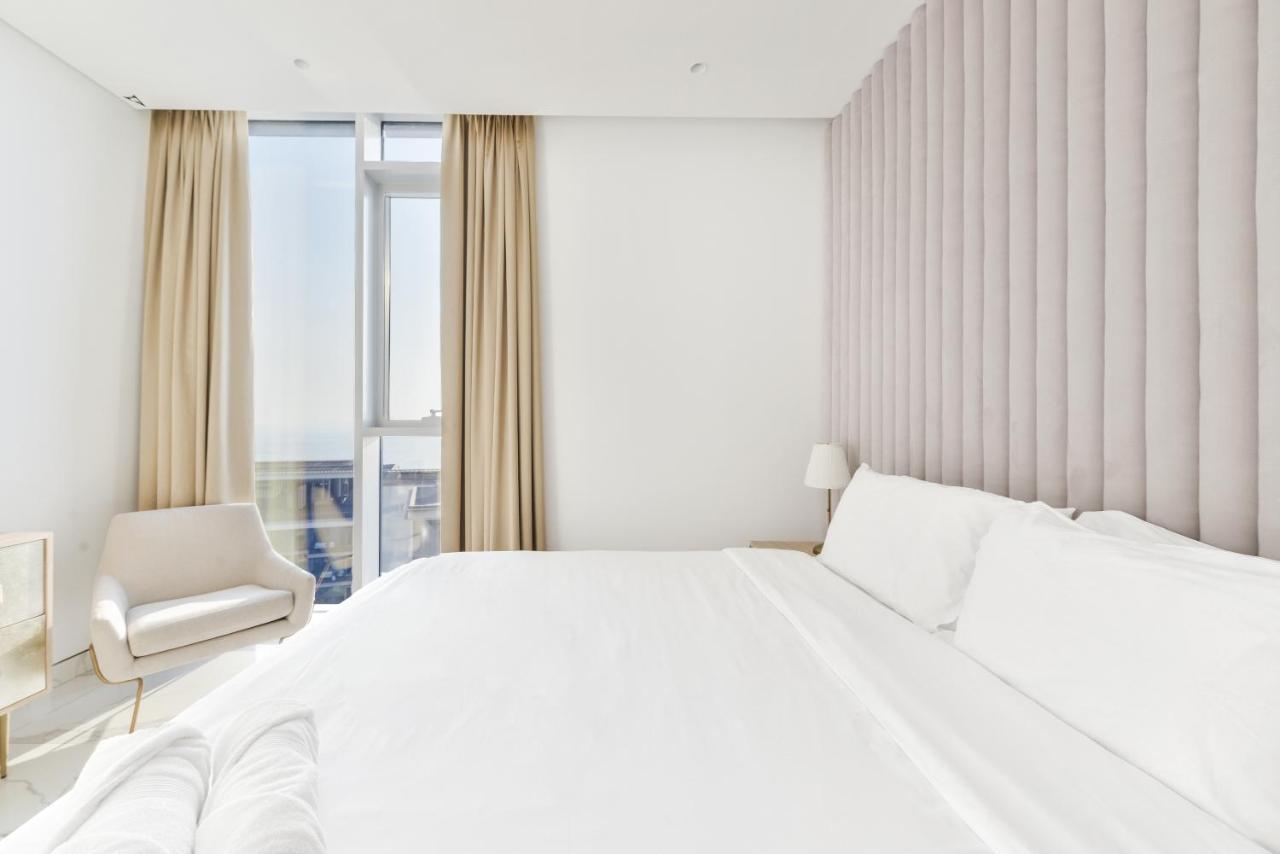 Luxe 3 Bedroom Oceanfront Apartment In The Heart Of Bluewaters Island Dubaï Extérieur photo
