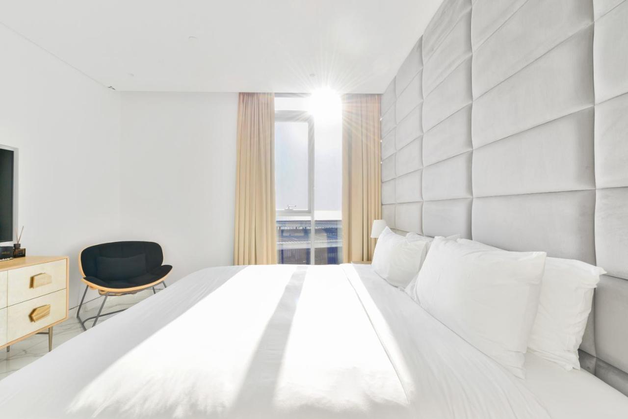 Luxe 3 Bedroom Oceanfront Apartment In The Heart Of Bluewaters Island Dubaï Extérieur photo
