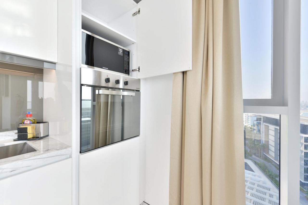 Luxe 3 Bedroom Oceanfront Apartment In The Heart Of Bluewaters Island Dubaï Extérieur photo