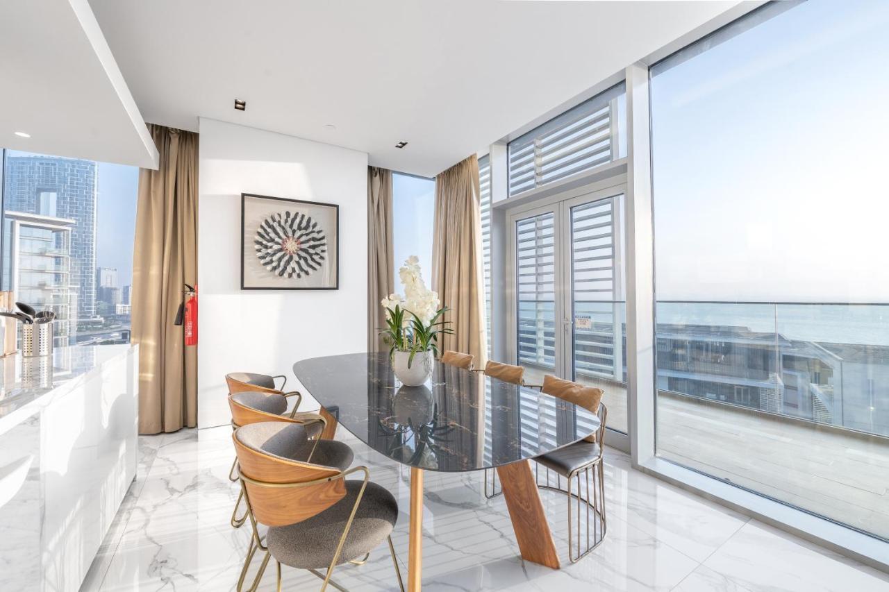 Luxe 3 Bedroom Oceanfront Apartment In The Heart Of Bluewaters Island Dubaï Extérieur photo
