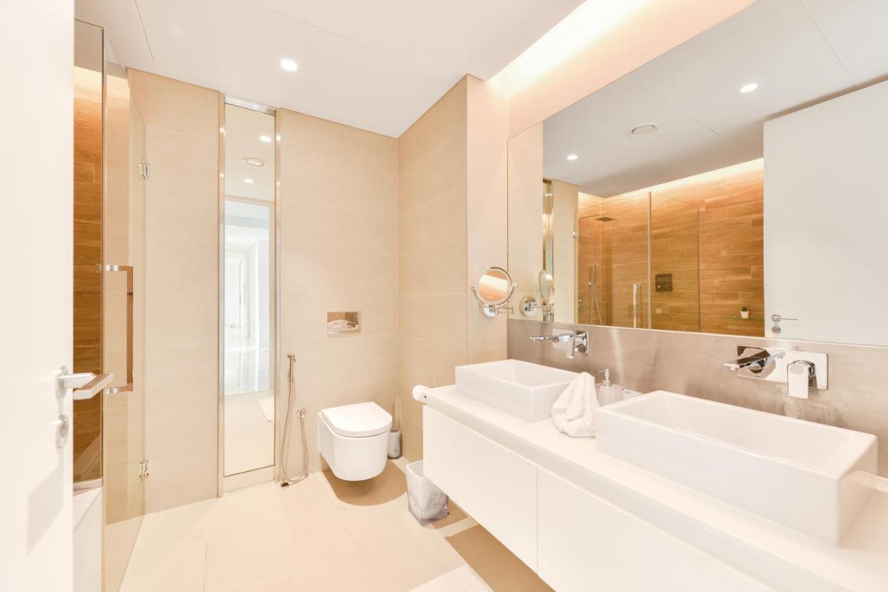 Luxe 3 Bedroom Oceanfront Apartment In The Heart Of Bluewaters Island Dubaï Extérieur photo